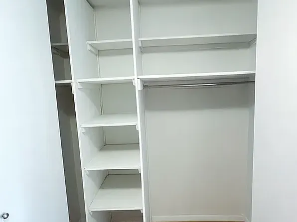 245 East 63rd Street image 6 of 12