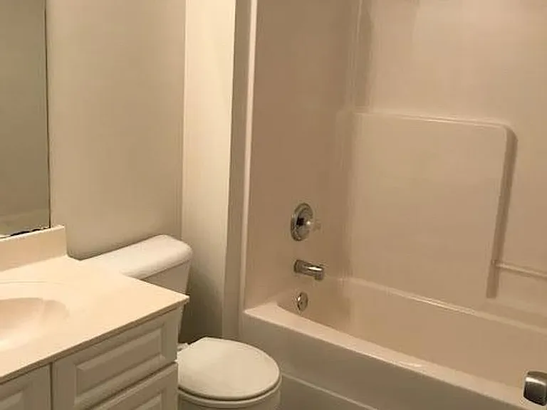 1432 Hilltop Dr — Photo 13