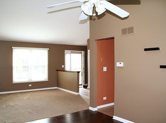 4th image of 2287 Gleneagles Dr