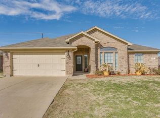 605 E Sheila Cir, Joshua, TX 76058