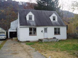 5510 Church Dr, Charleston, WV 25306