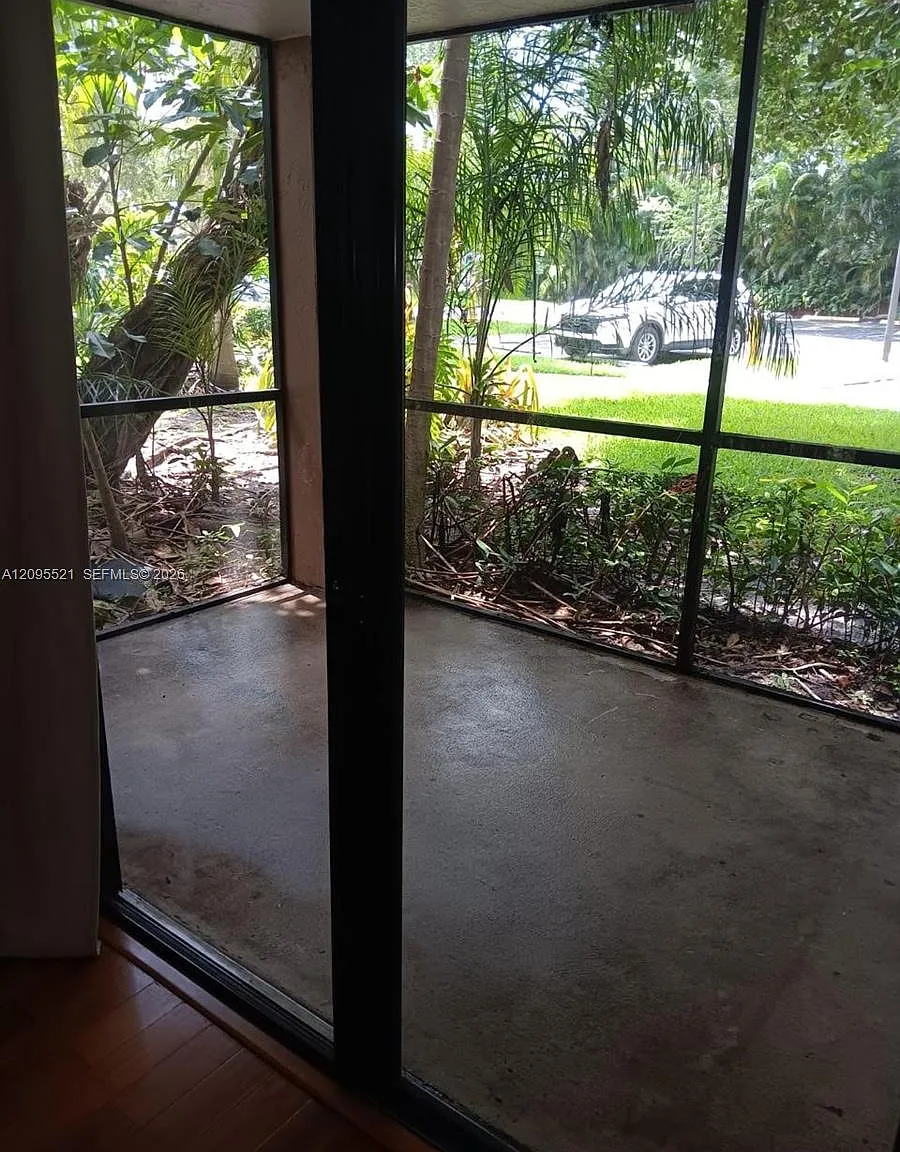 1 bed, 1.0 bath, $1,850 — Photo 2
