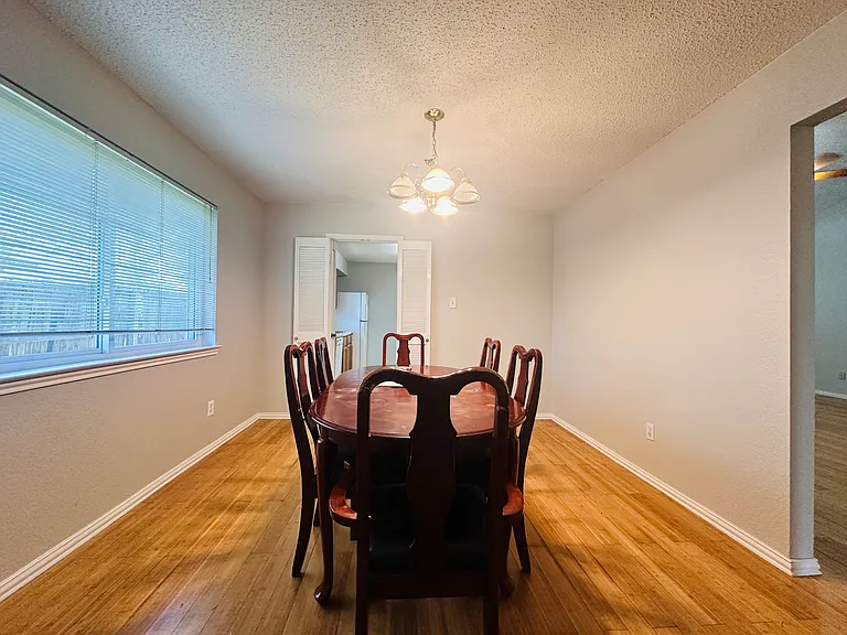 3117 Kingswood Dr — Photo 13