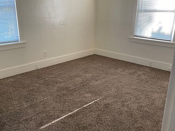 3rd image of 610 N Encina St #A
