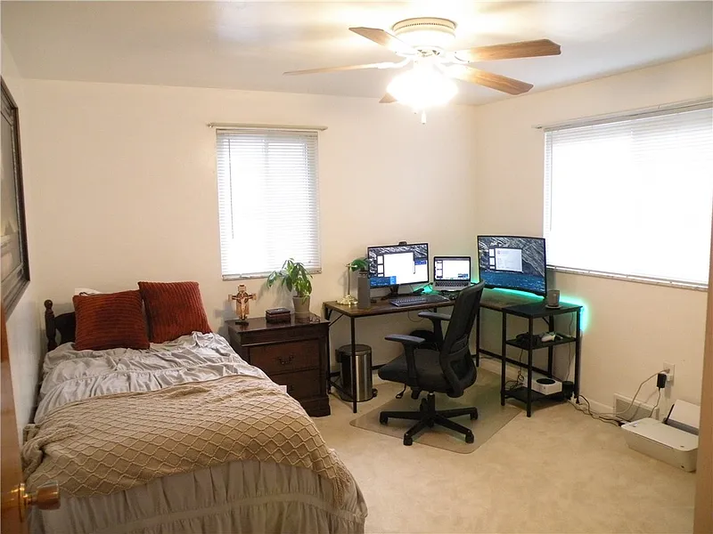 Thumbnail 10