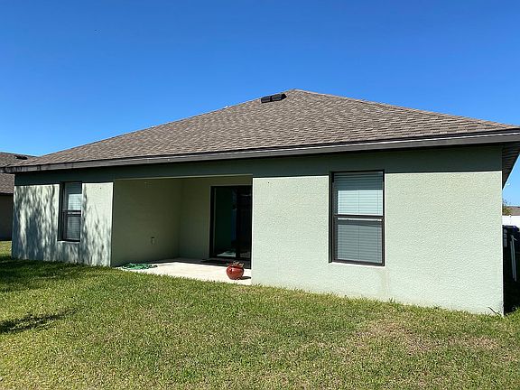 3rd image of 4535 Barbuda Dr