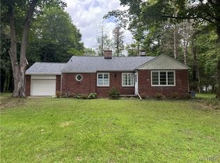 1781 Woodard Rd, Elma, NY 14059