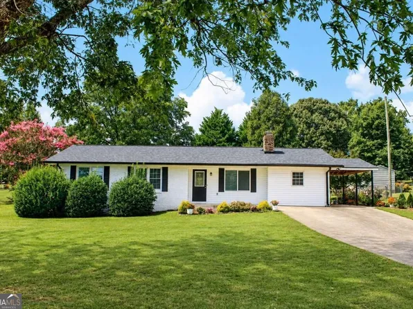 4132 Long Dr, Braselton, GA 30517