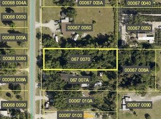 7727 Hart Dr, North Fort Myers, FL 33917