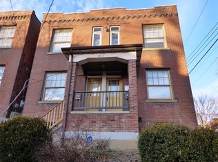 1217 Barton St #B, Saint Louis, MO 63104