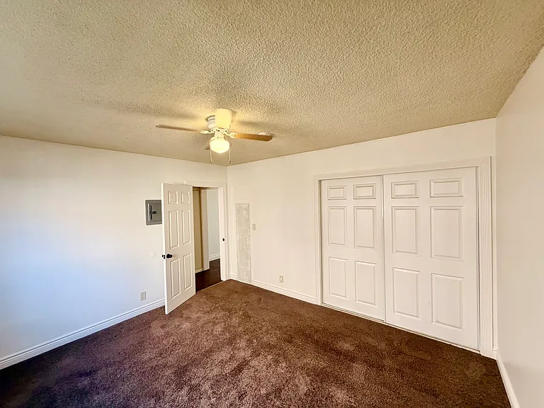 925 Enterprise — Photo 15