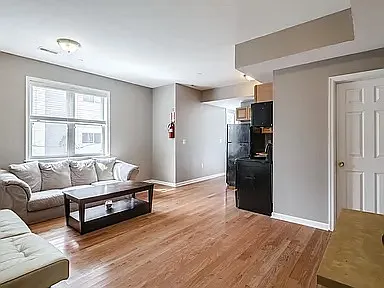 1511 W Susquehanna Ave #D — Photo 4