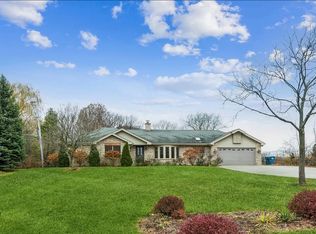 12460 S Wolf Rd, Palos Park, IL 60464