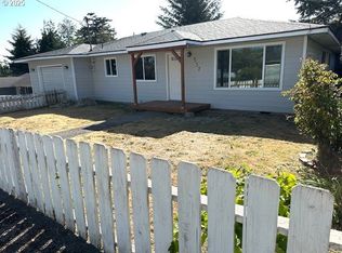 537 N Wall St, Coos Bay, OR 97420