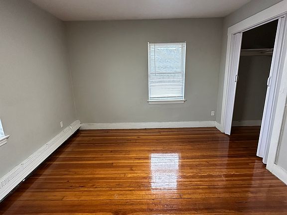 4th image of 54 Dalton St #2D