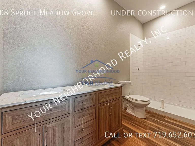 308 Spruce Meadow Grv — Photo 27