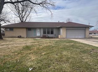 1530 Hickory Dr, Chillicothe, MO 64601