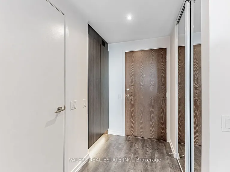 1000 Portage Pkwy #2305 — Photo 4