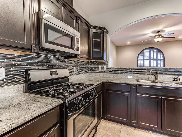 14323 High Rock Dr — Photo 11