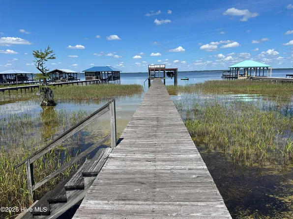 3935 Waccamaw Shores Road, Lake Waccamaw, NC 28450
