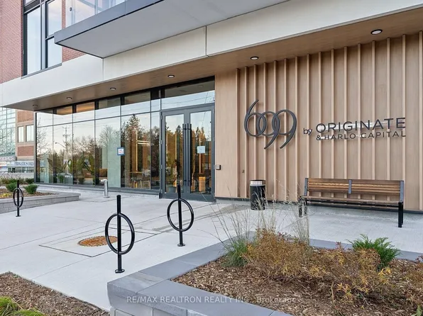 699 Sheppard Ave E, Toronto, ON