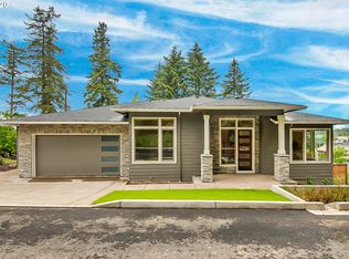 6351 Burma Rd, Lake Oswego, OR 97035