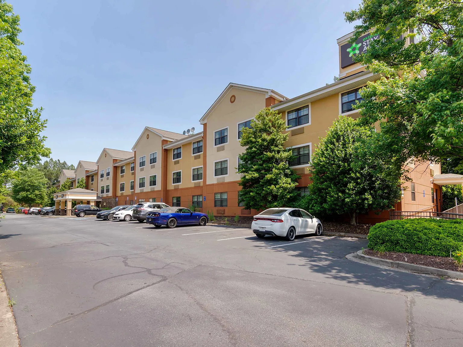 Atlanta - Marietta - Windy Hill — Photo 2