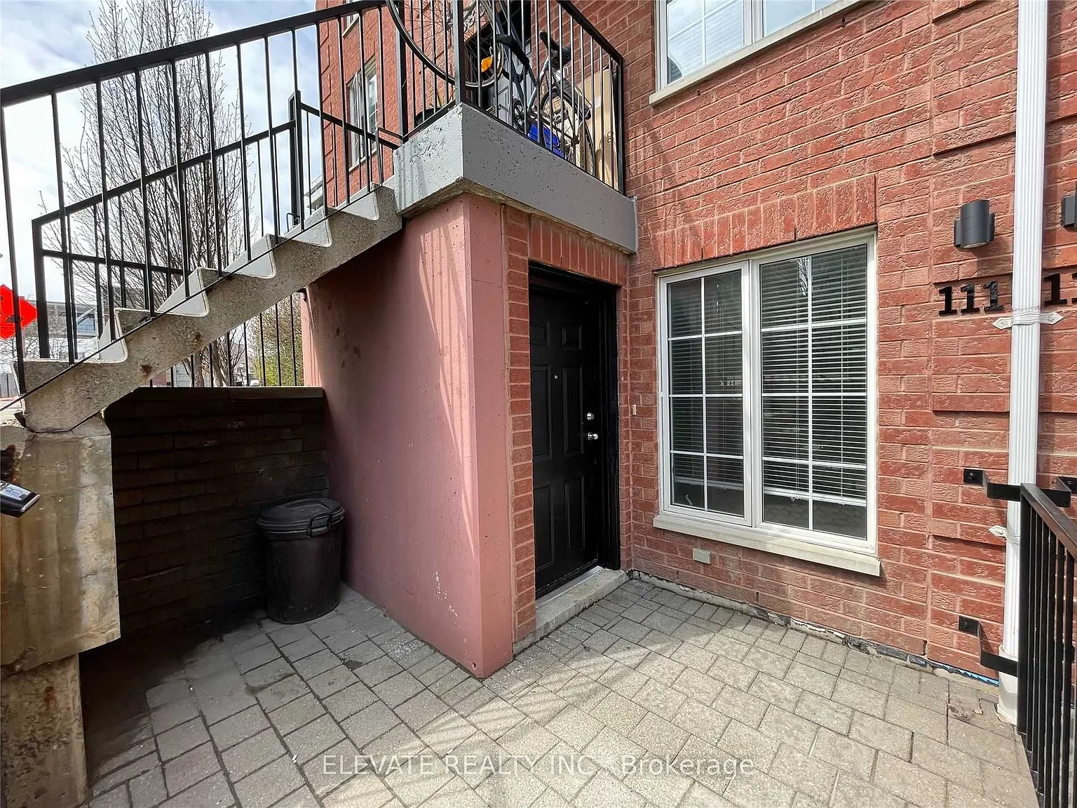 1 bed, $2,375 — Photo 1