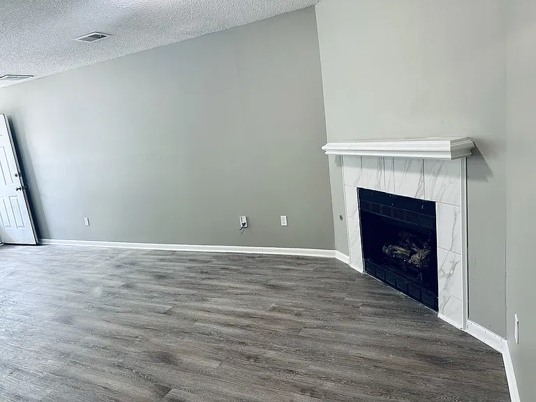 Windsong Townhomes — Photo 11