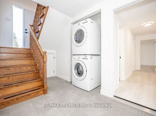 47 Dorsey Dr #1, Toronto, ON M6L 1S9