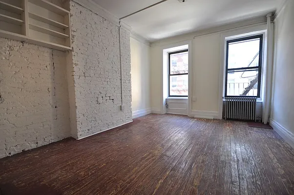 Rented by REAL New York | media 12