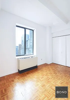 Rented by Bond New York | media 21