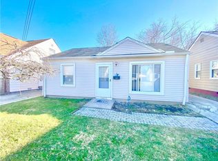 13633 Carrington Ave, Cleveland, OH