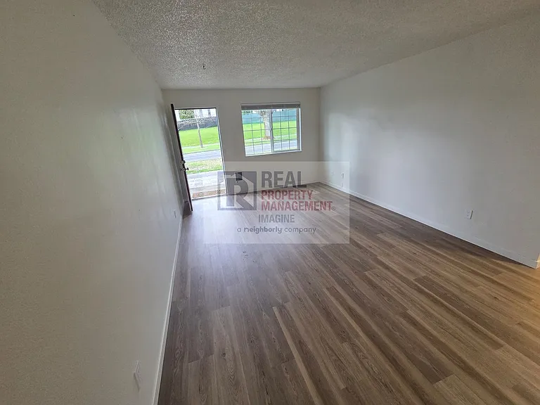 1015 Legion Way SE, Olympia, WA 98501 — Photo 9