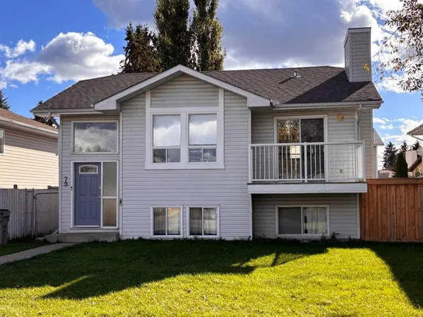 7 N Steward Dr, Whitecourt, AB T7S 1R1