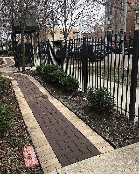 2nd image of 1462 E 69th St APT 3