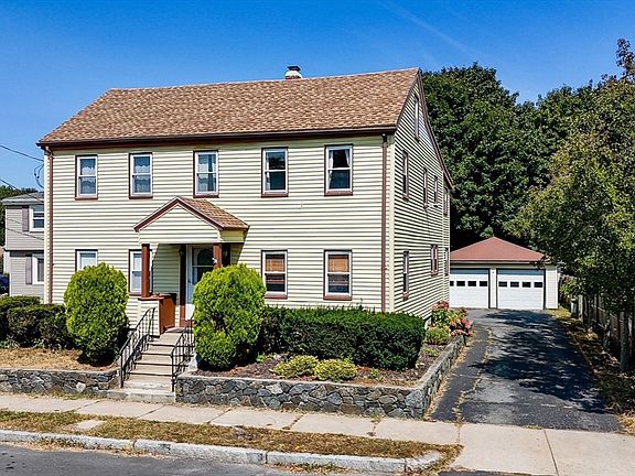 3rd image of 33 Lynnfield St #2