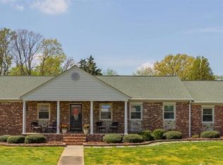 3605 Langdale Dr, High Point, NC 27265