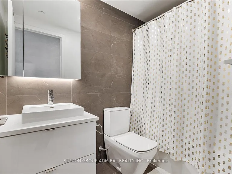 21 Lawren Harris Sq #805 — Photo 22