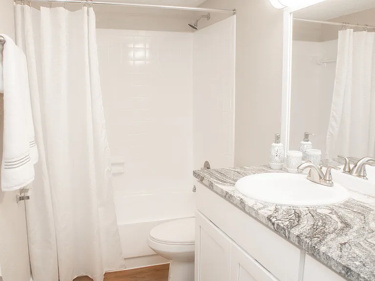 The Element at River Pointe — Photo 19