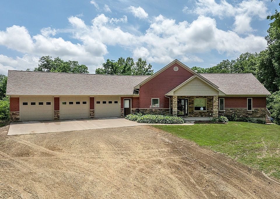 1st image of 2398 Seven Hills Rd
