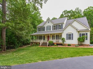 3175 Blackberry Ln, Prince Frederick, MD 20678