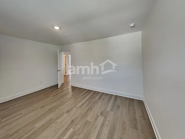229 Marin Dr — Photo 15