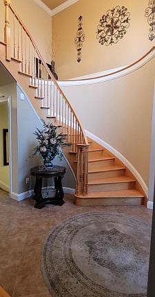 2nd image of 30 Opal Ln