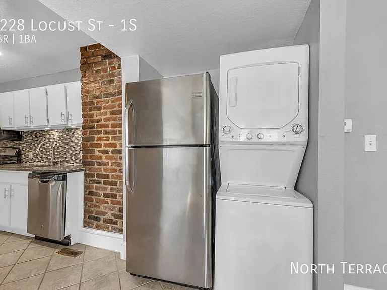 4228 Locust St #1S — Photo 4