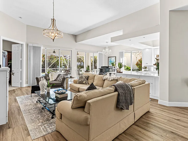 4983 Garden Dr — Photo 4