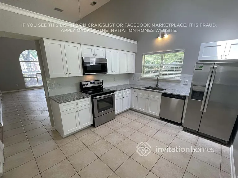 103 Ashford Hollow Ln — Photo 5