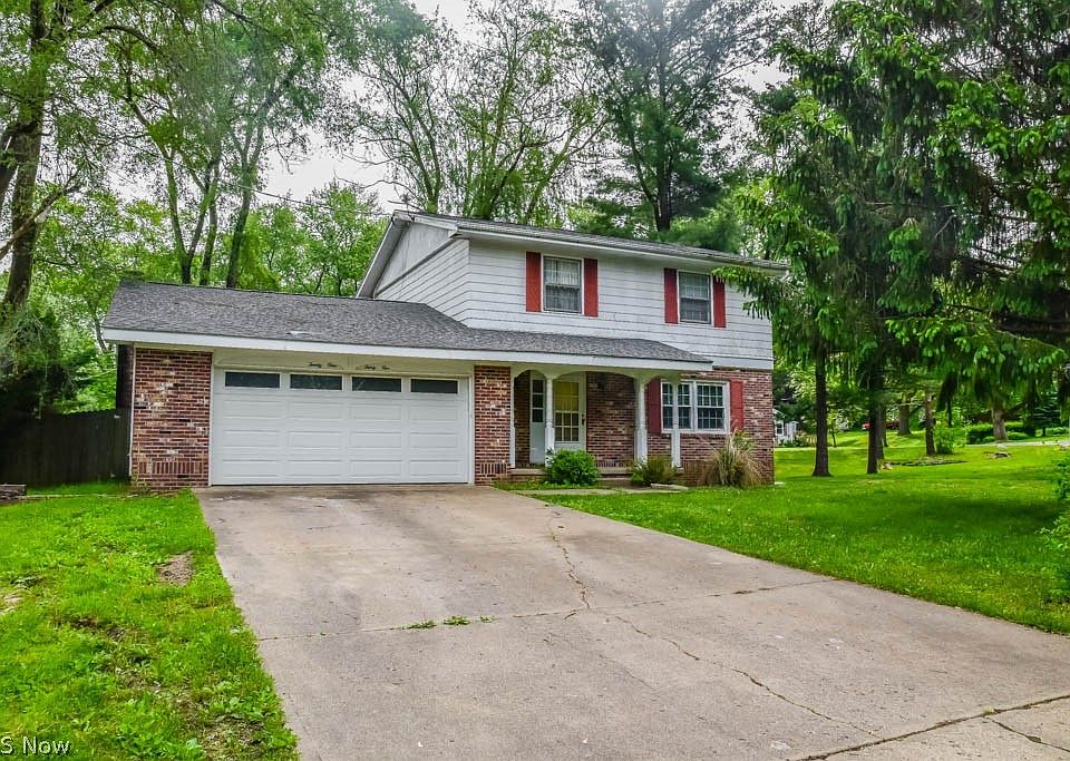 1st image of 2135 Ashbrook Ave
