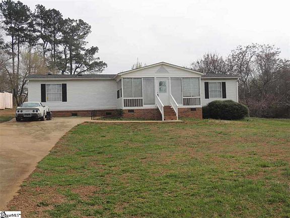 2nd image of 105 Woodshore Dr