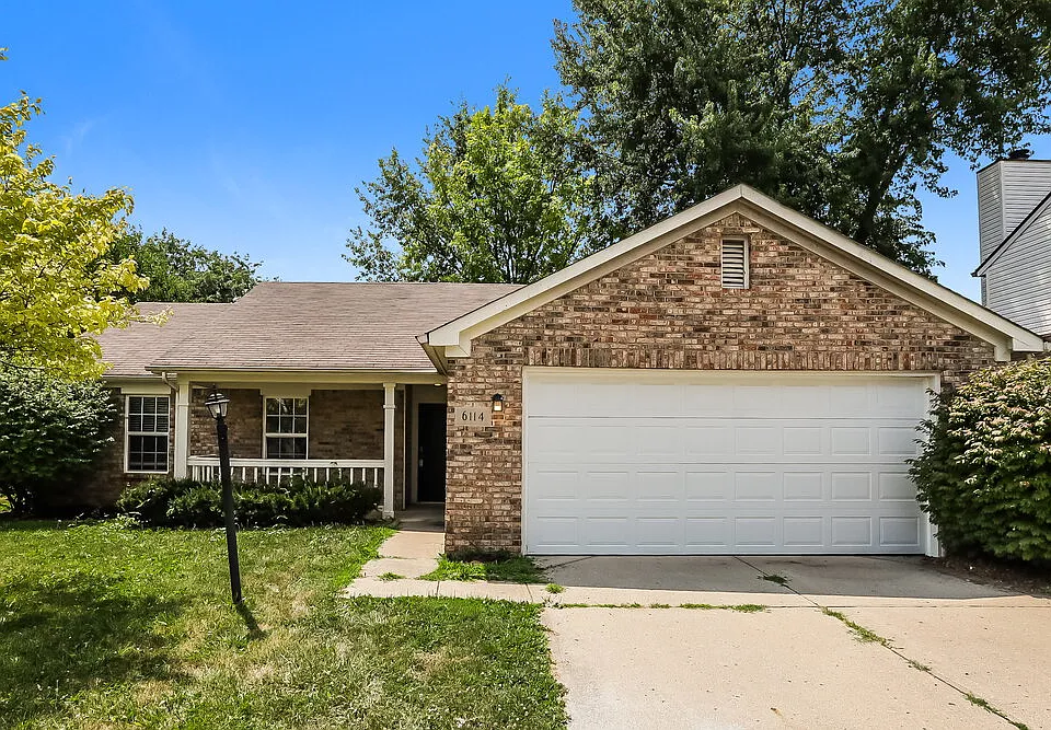 6114 King Lear Ct